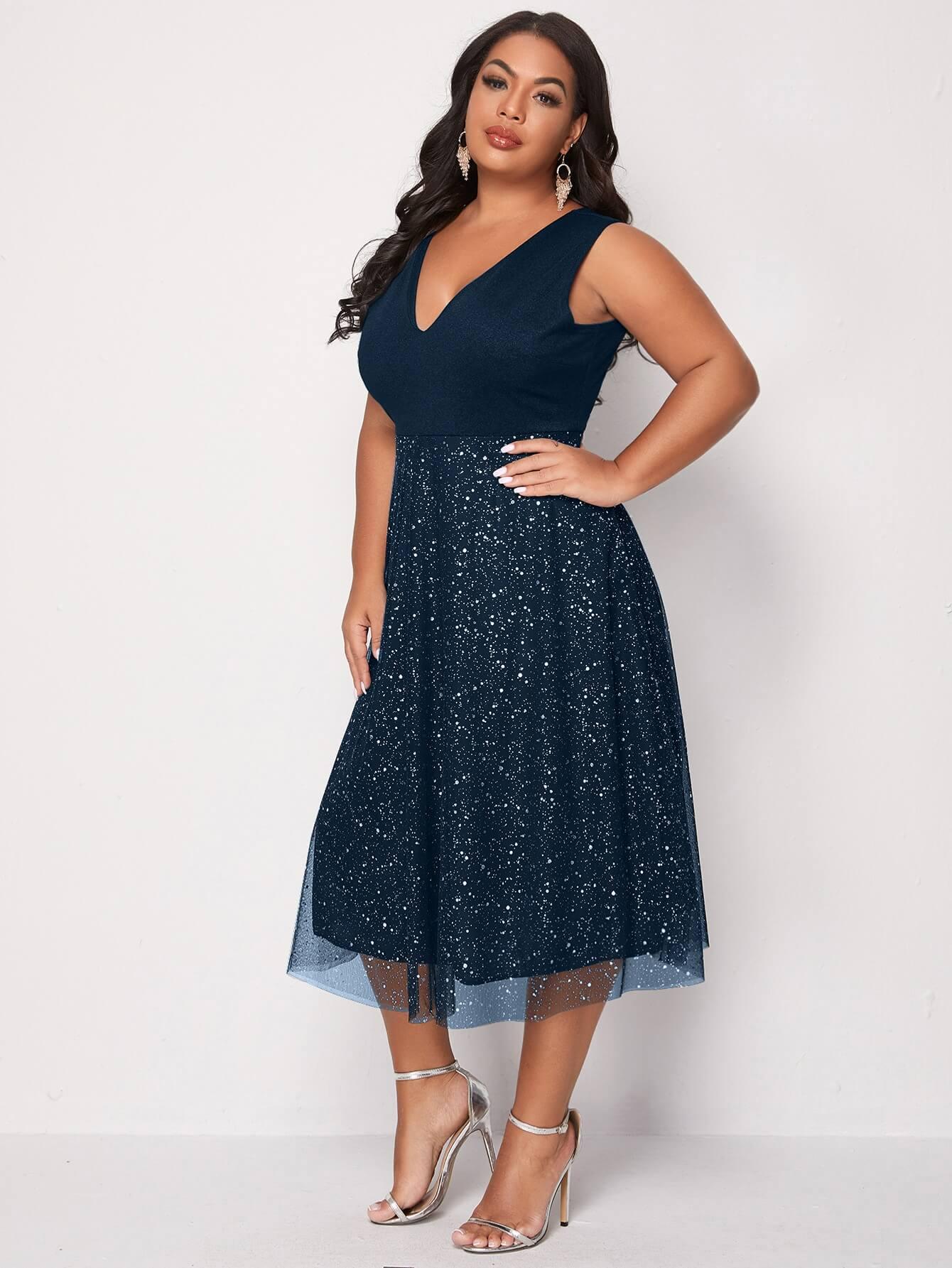 Vestido Curto Genova - Plus Size - Loja Izze